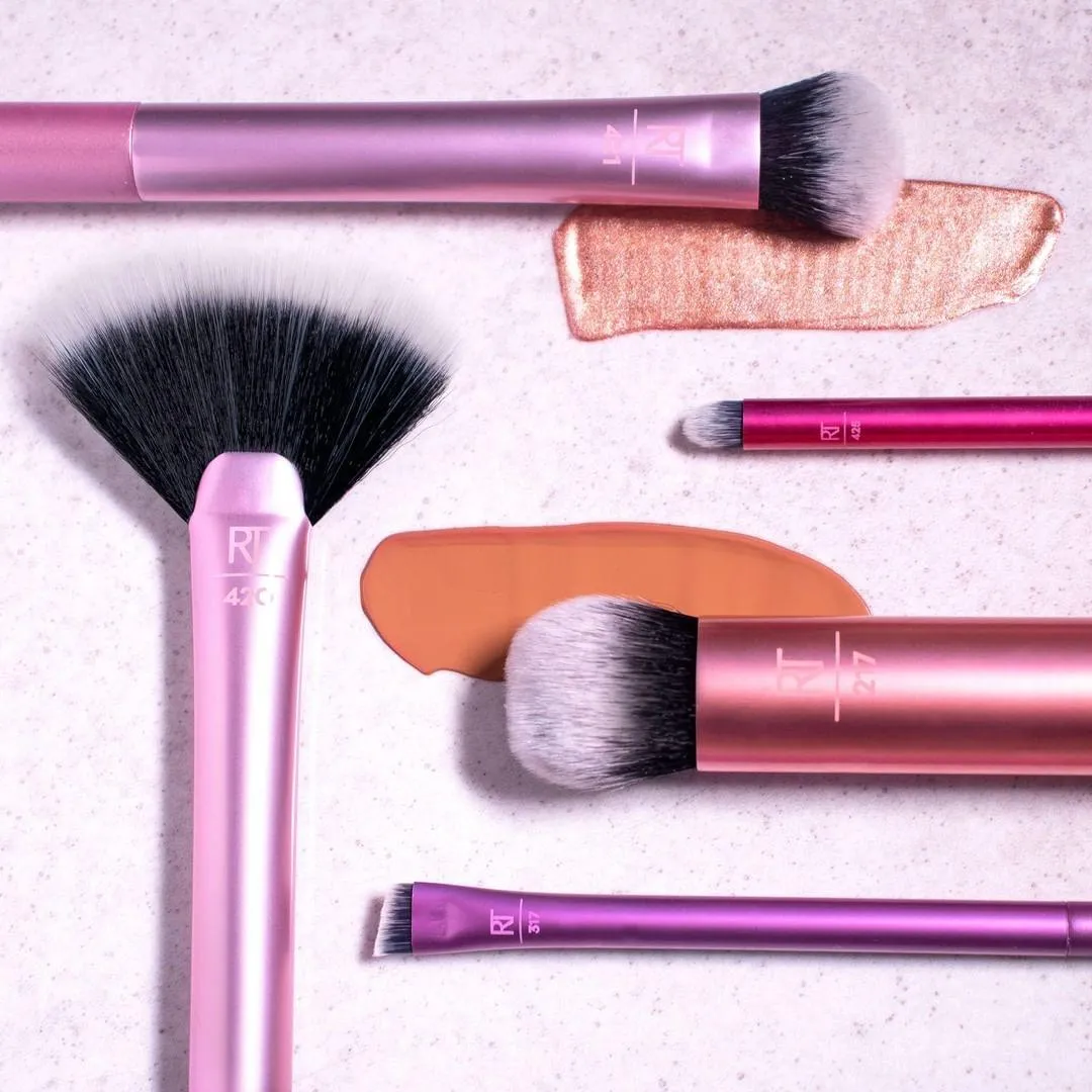 Real Techniques Artist Essential Makeup Brushes Set